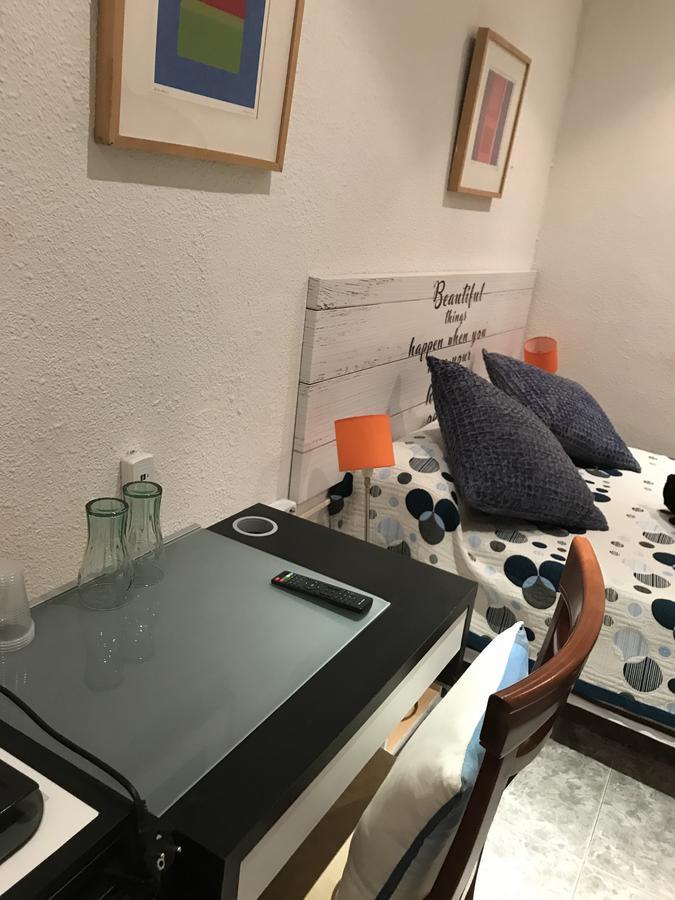 Hostal Aribau Barcelona Eksteriør billede