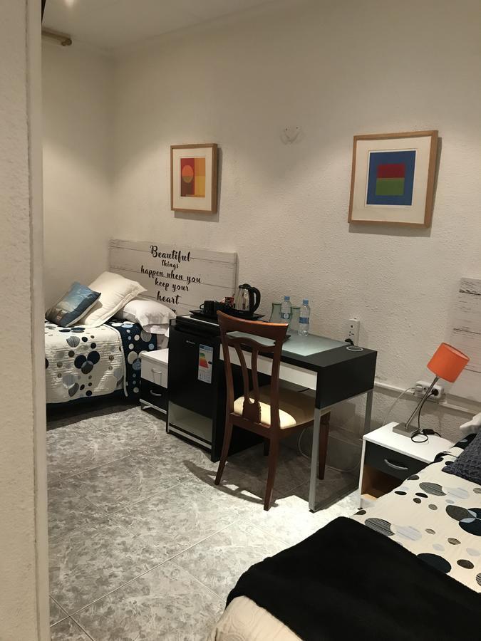 Hostal Aribau Barcelona Eksteriør billede