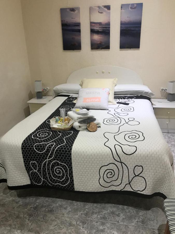 Hostal Aribau Barcelona Eksteriør billede